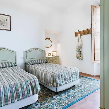 Holiday Finca Biniatzar Palma de Mallorca